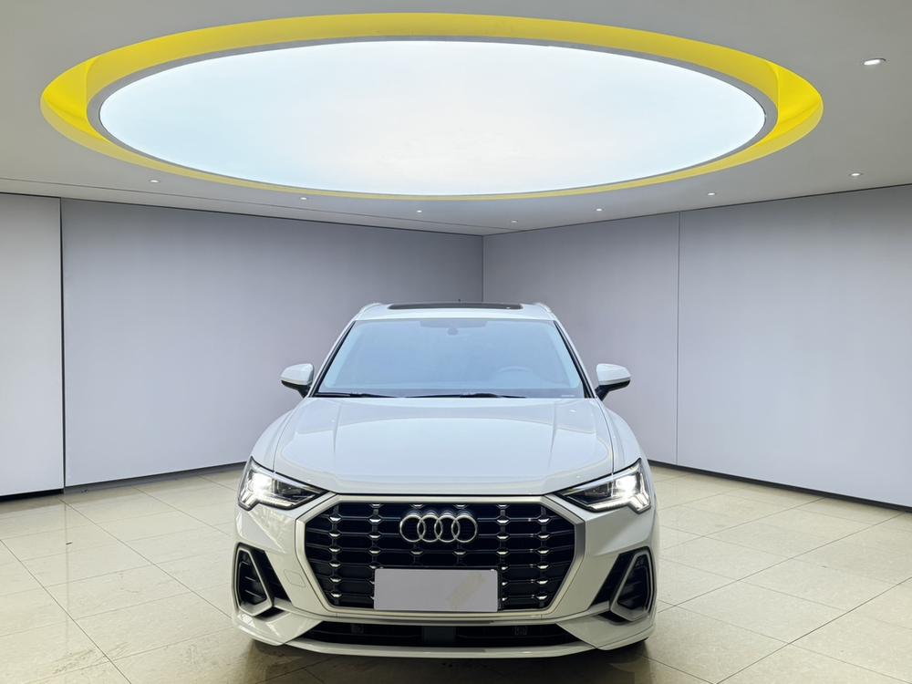 Audi Audi Q3