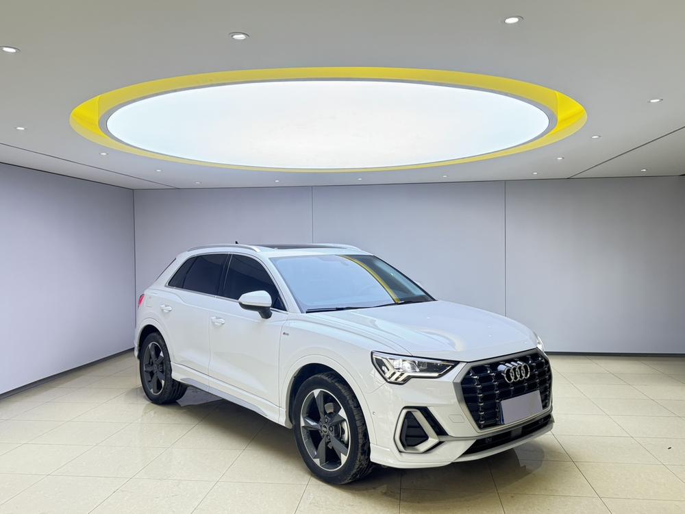 Audi Audi Q3