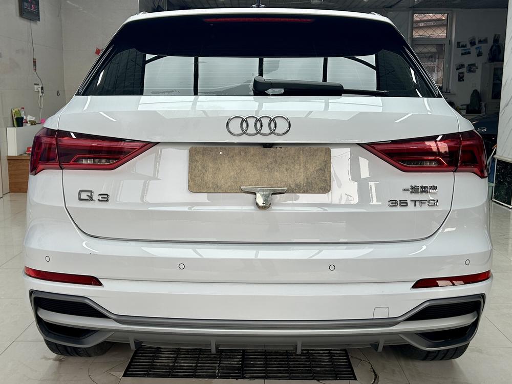 Audi Audi Q3