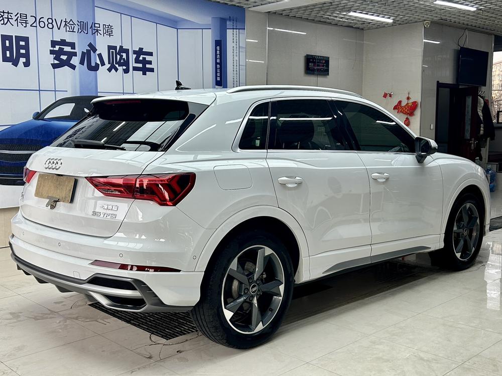Audi Audi Q3