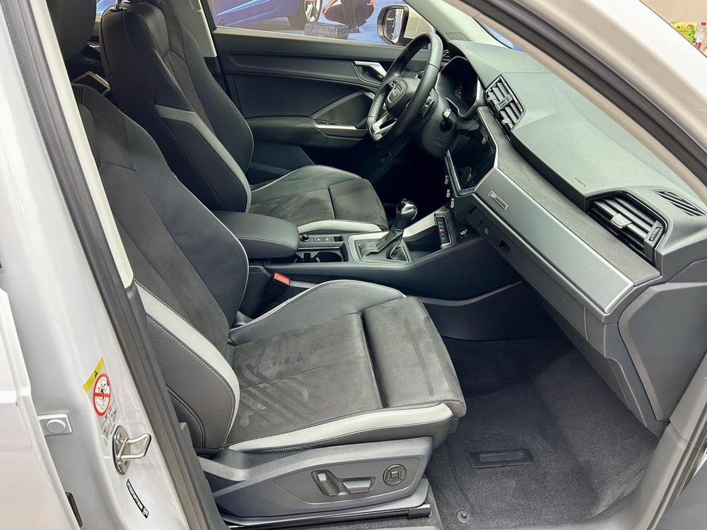 Audi Audi Q3