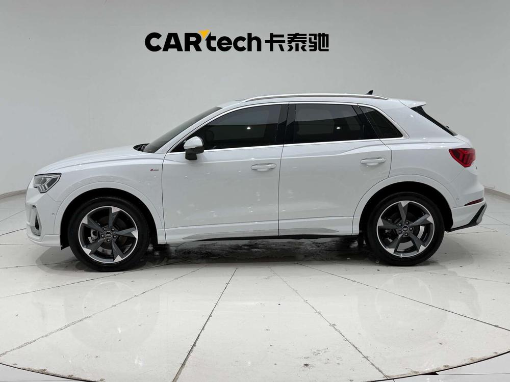 Audi Audi Q3