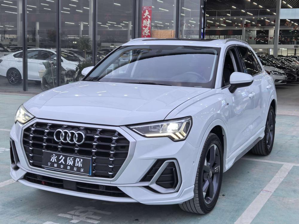 Audi Audi Q3