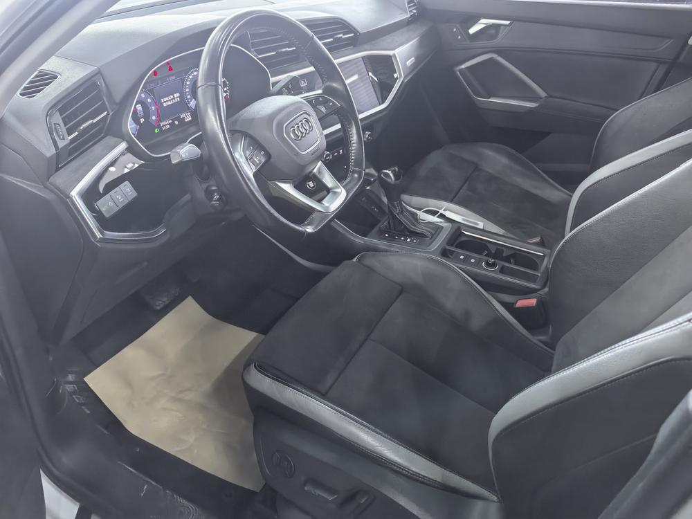 Audi Audi Q3