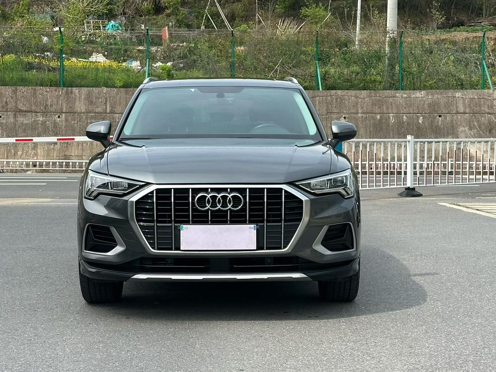 Audi Audi Q3