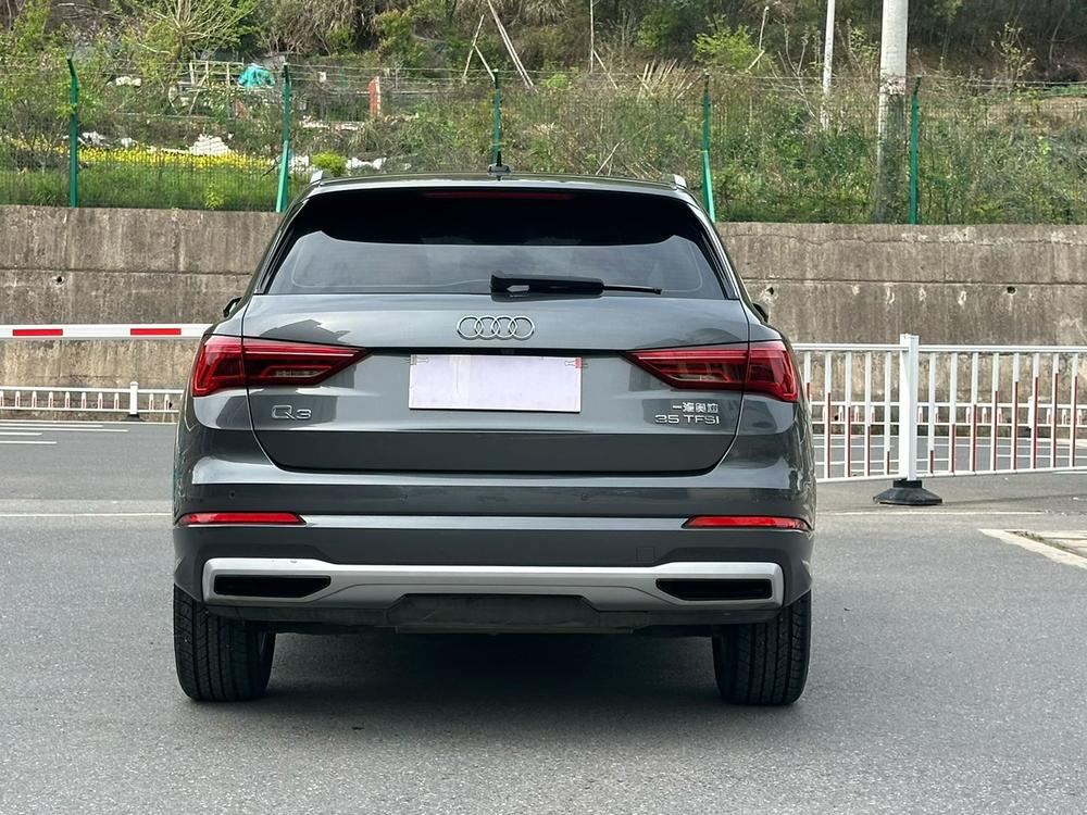 Audi Audi Q3