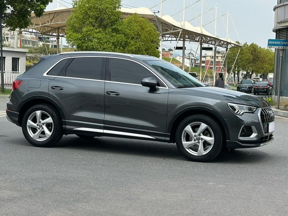 Audi Audi Q3