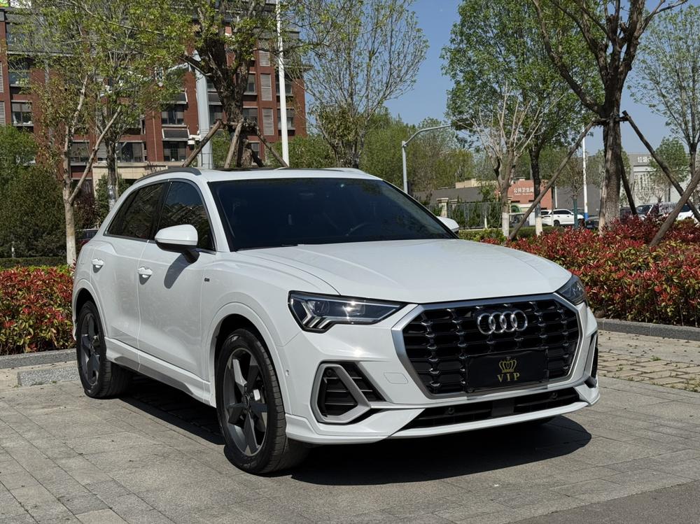 Audi Audi Q3