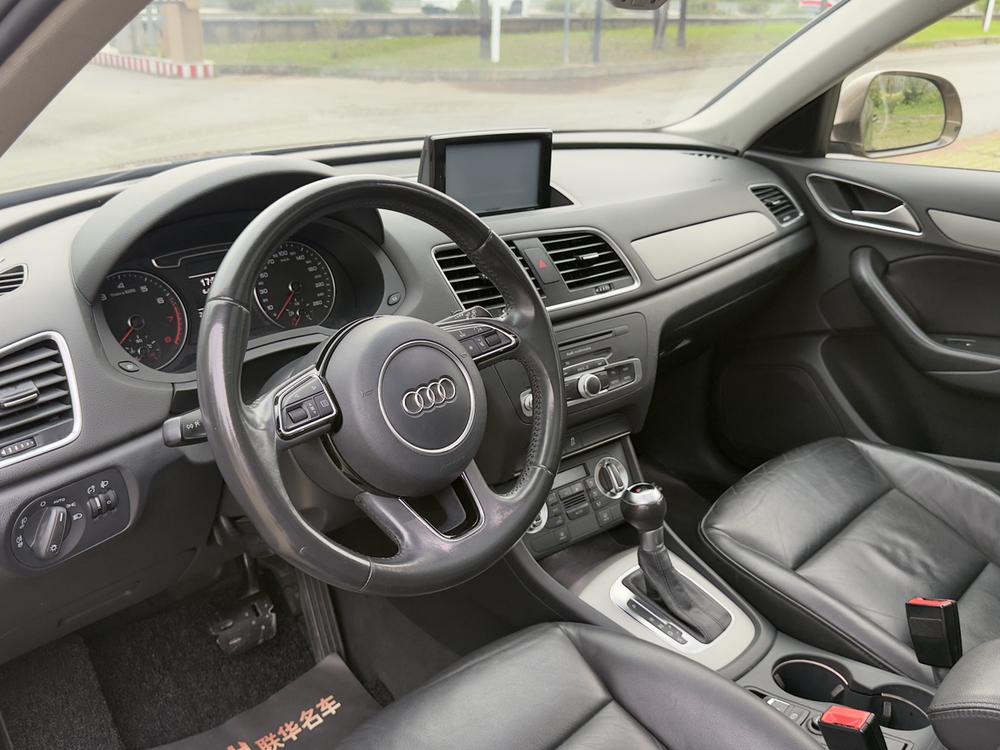 Audi Audi Q3