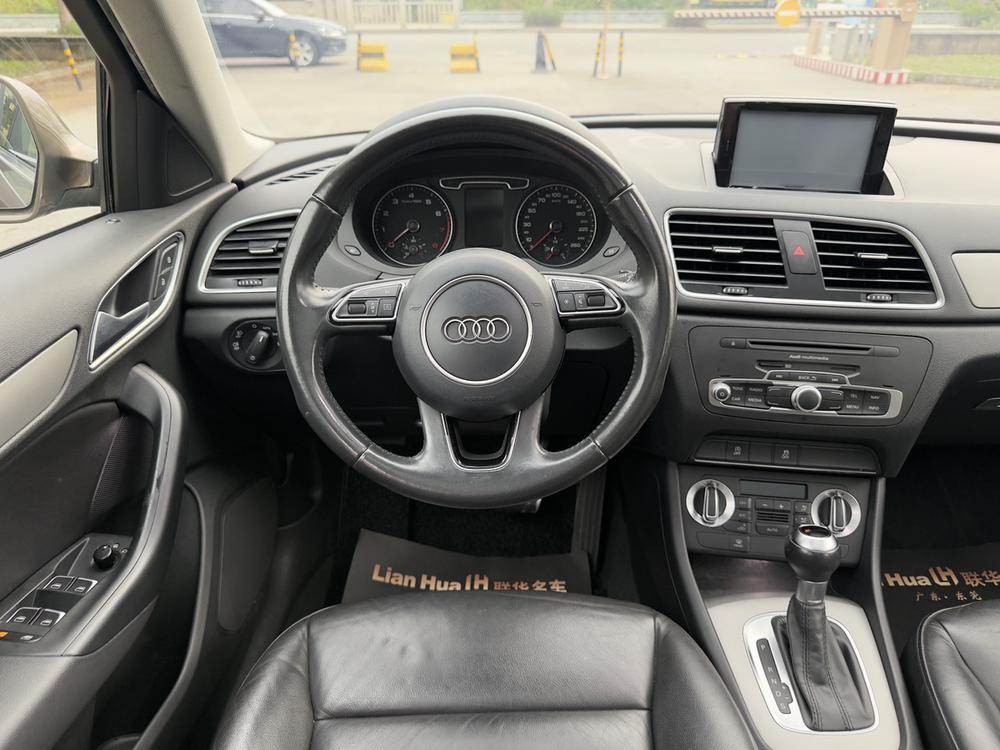 Audi Audi Q3