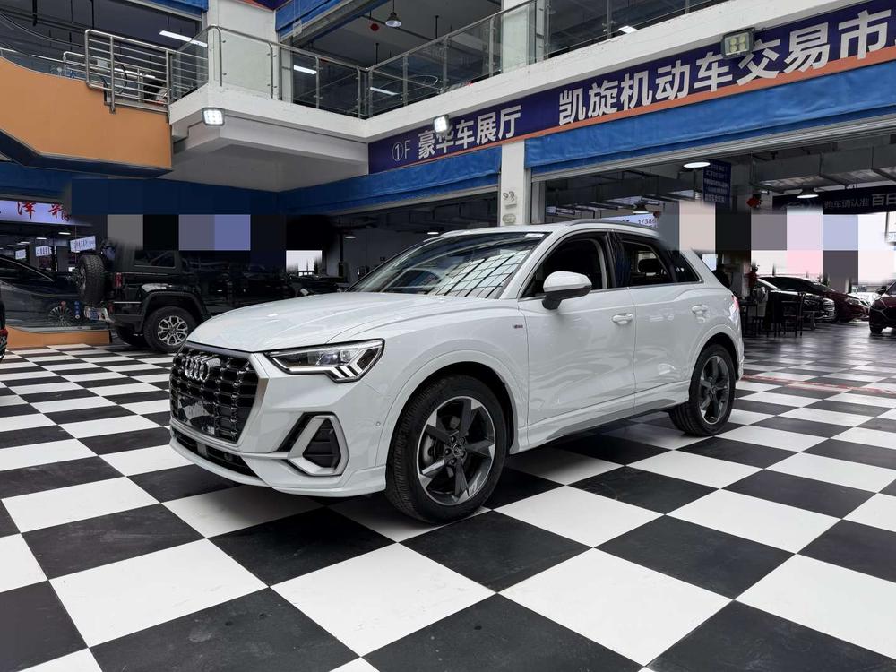 Audi Audi Q3