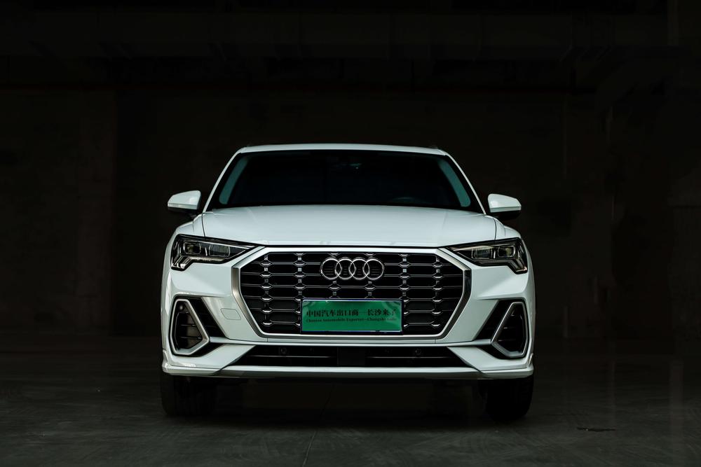 Audi Audi Q3