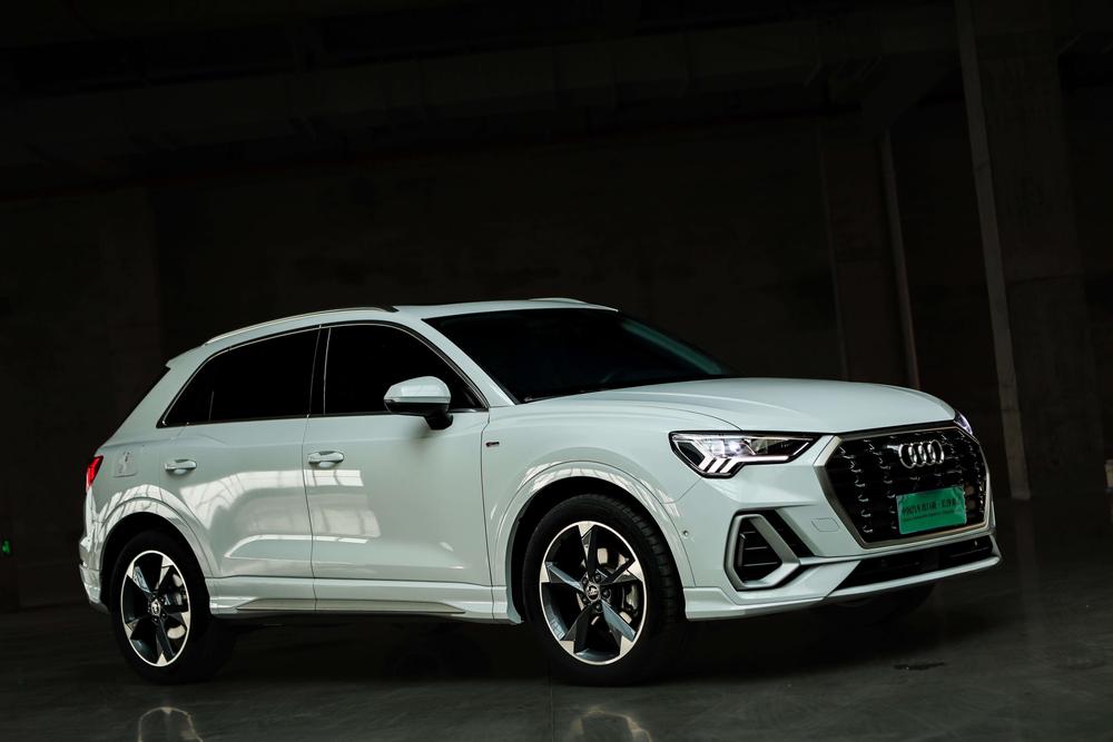 Audi Audi Q3
