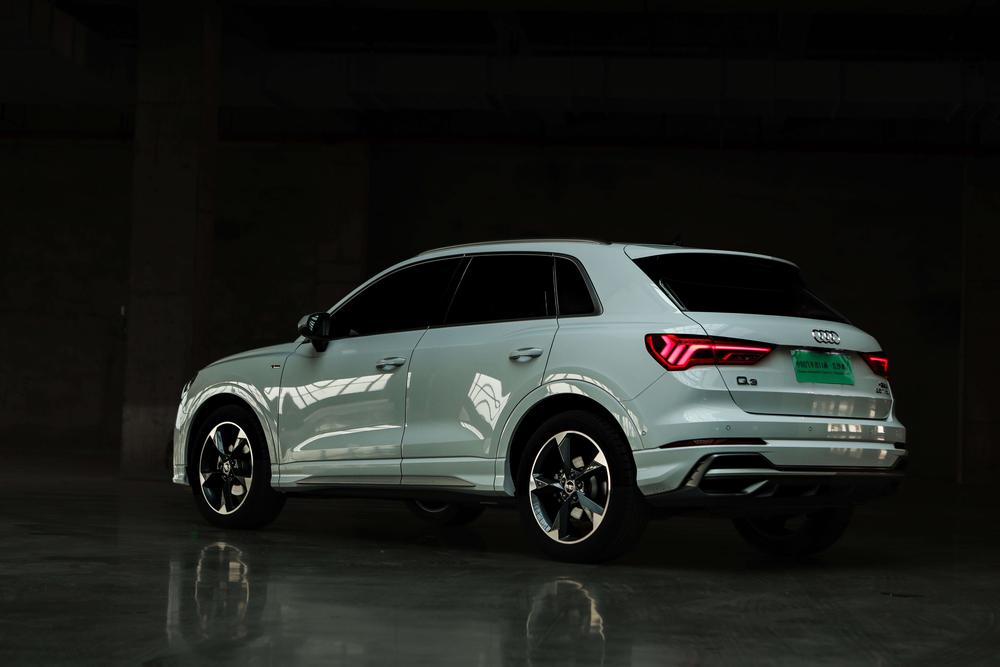 Audi Audi Q3