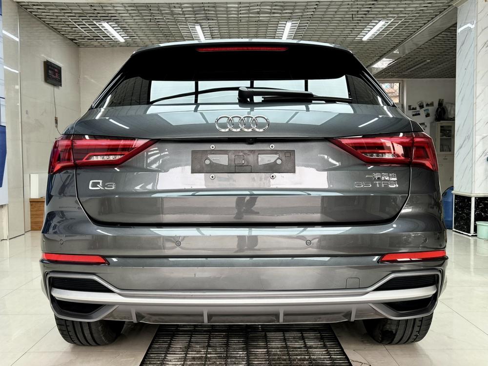 Audi Audi Q3