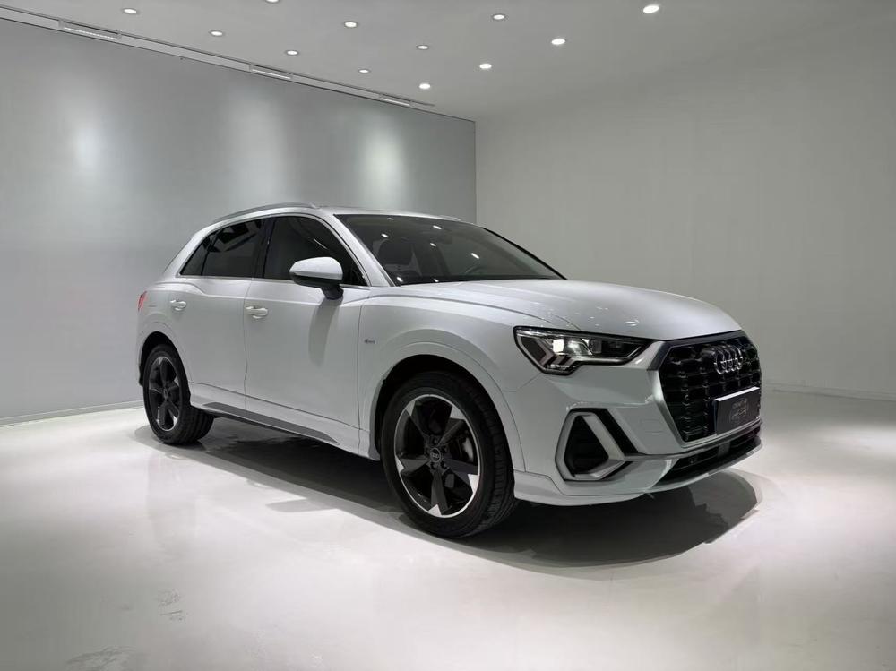 Audi Audi Q3