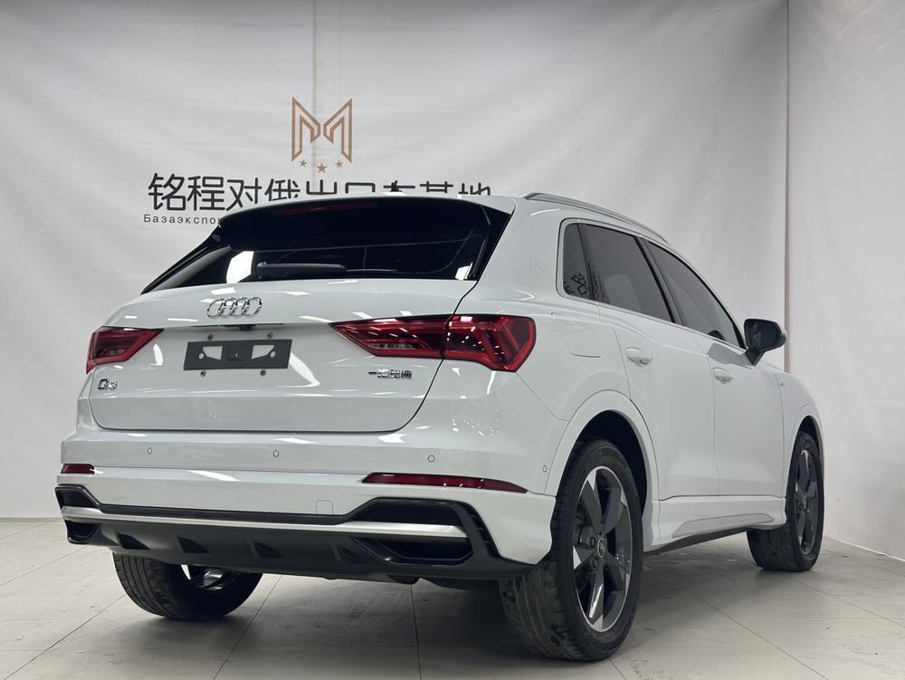 Audi Audi Q3