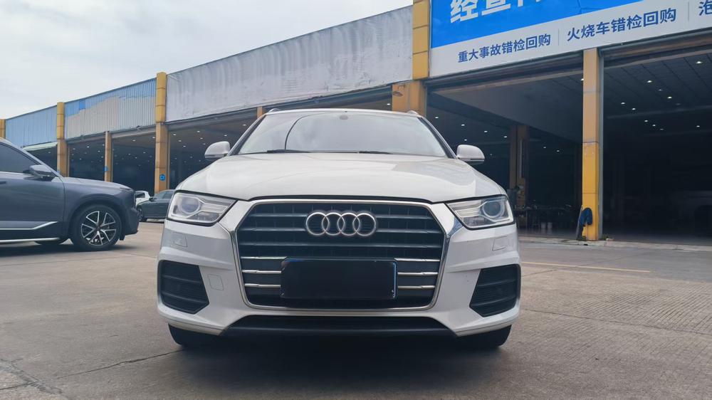 Audi Audi Q3