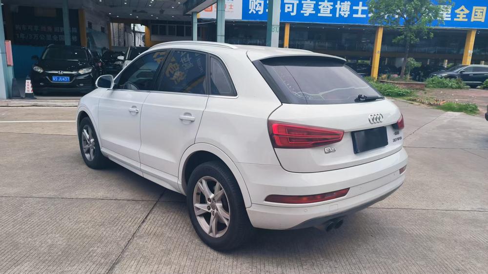Audi Audi Q3