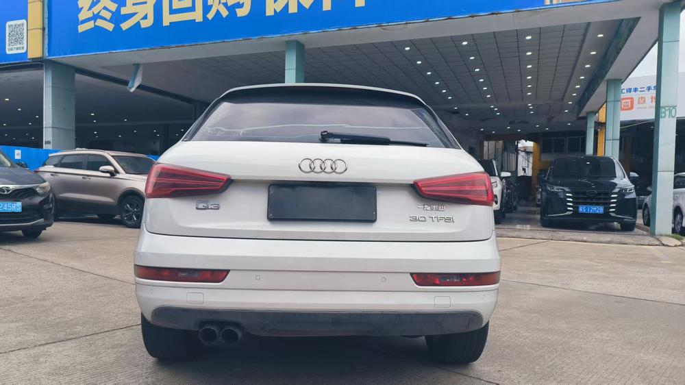 Audi Audi Q3