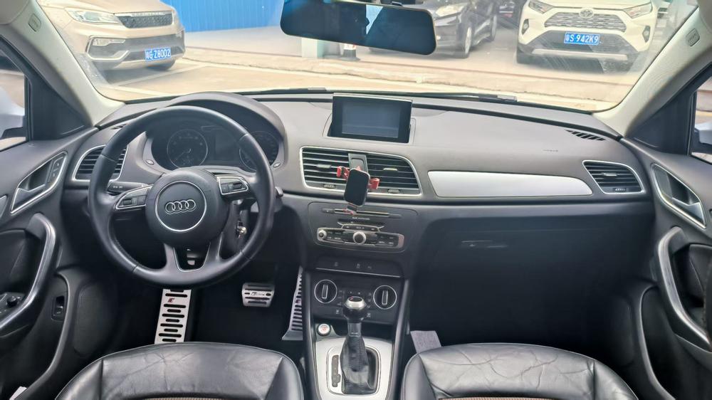 Audi Audi Q3