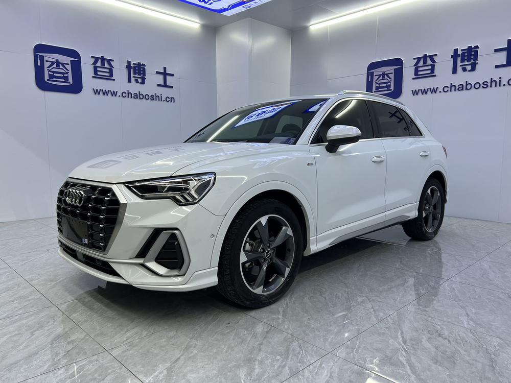 Audi Audi Q3