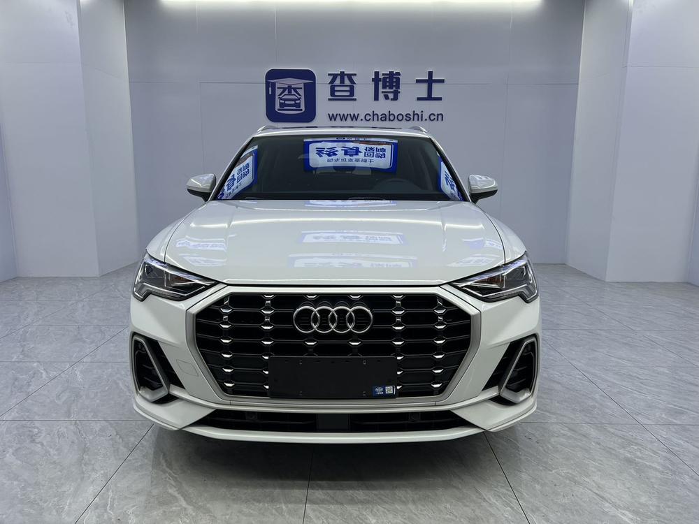 Audi Audi Q3