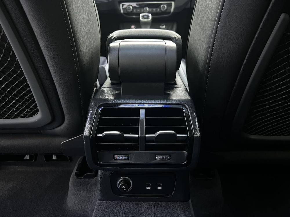Audi Audi Q3