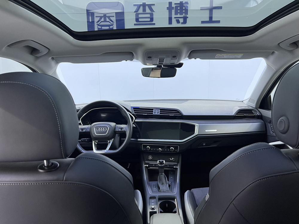 Audi Audi Q3