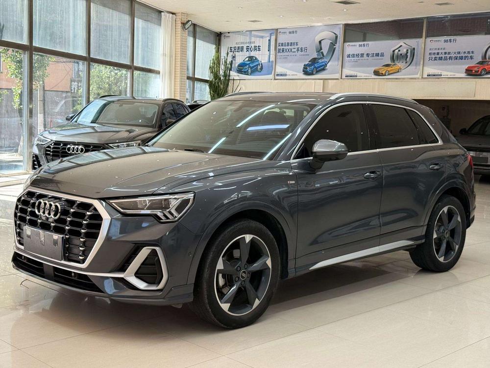 Audi Audi Q3