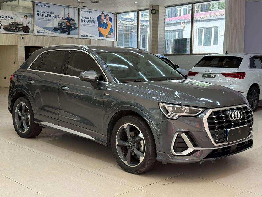 Audi Audi Q3