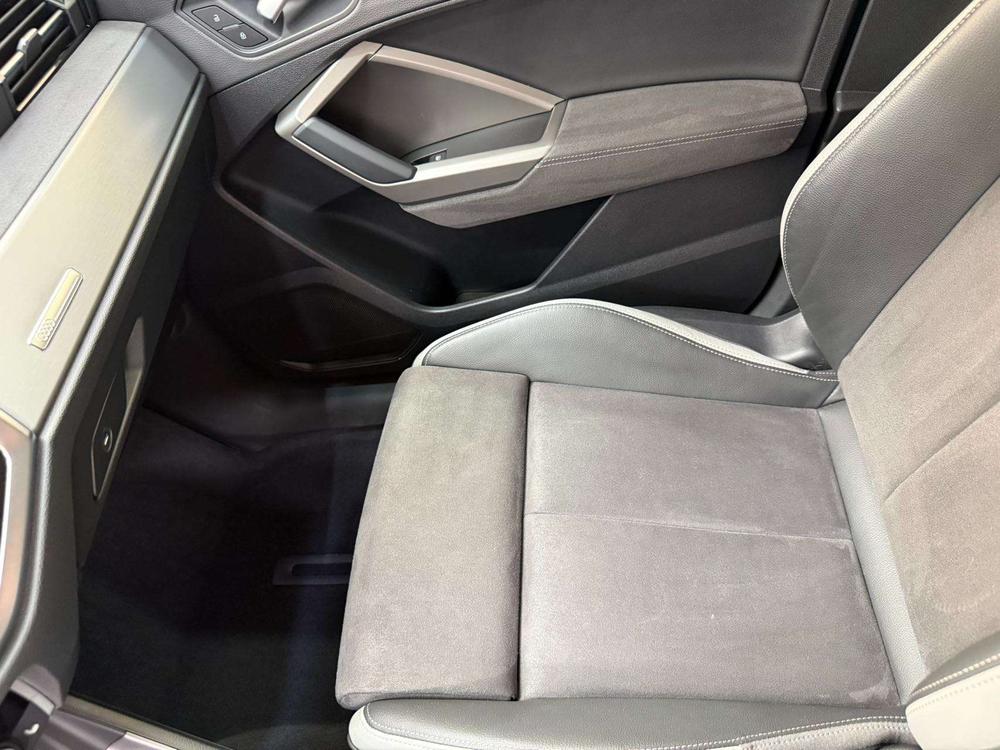 Audi Audi Q3