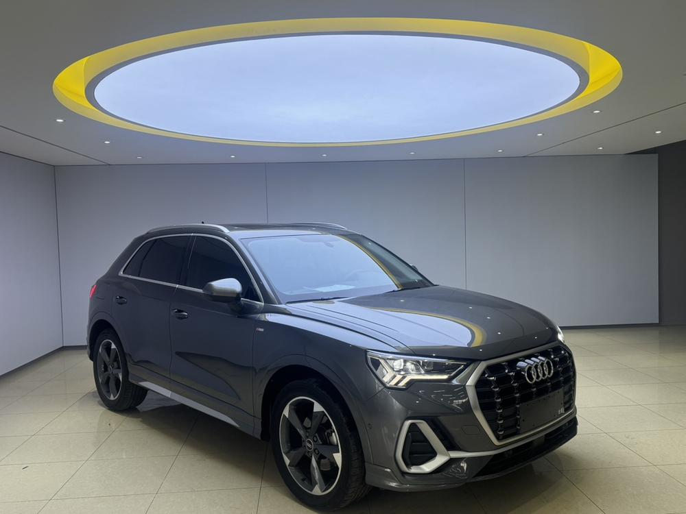 Audi Audi Q3