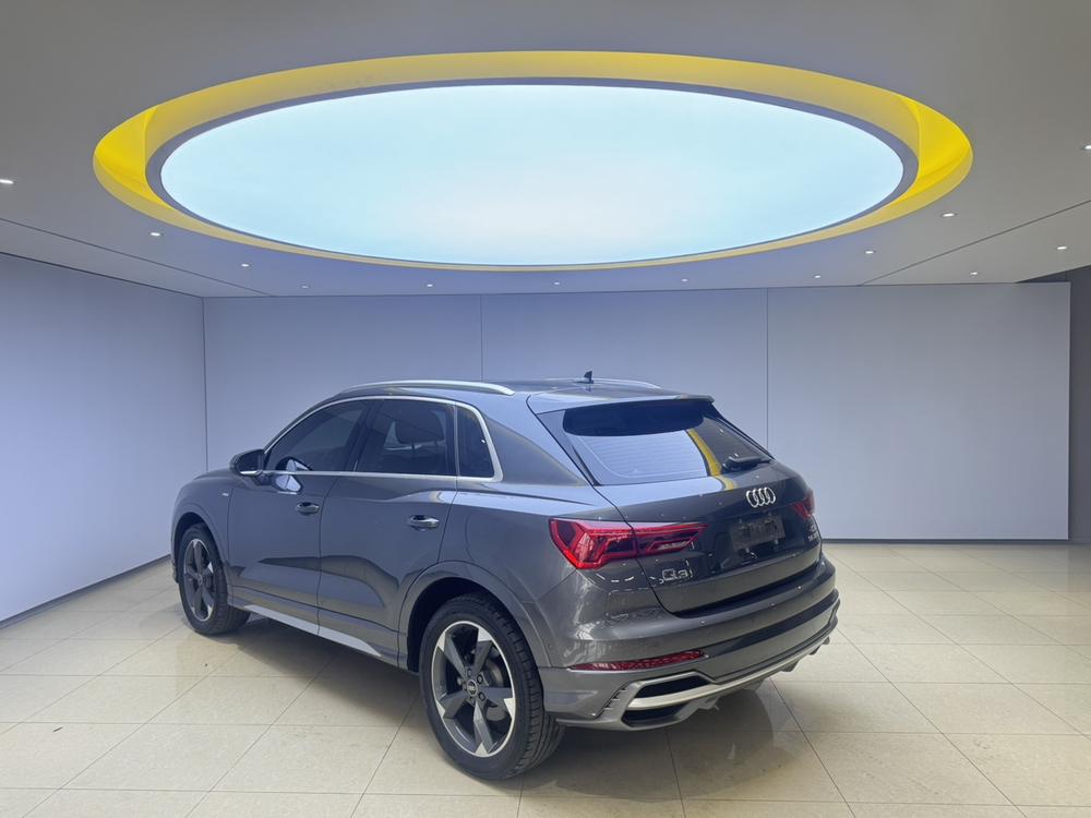 Audi Audi Q3