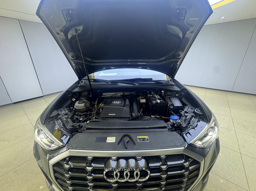 Audi Audi Q3