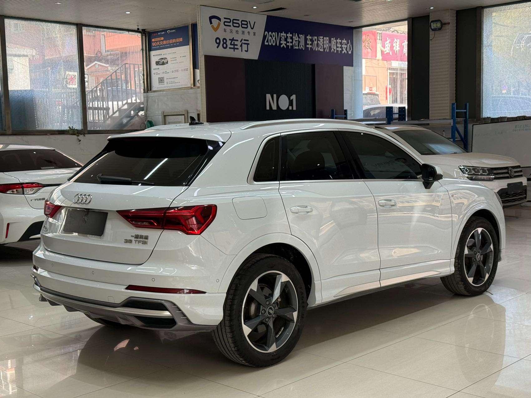 Audi Audi Q3