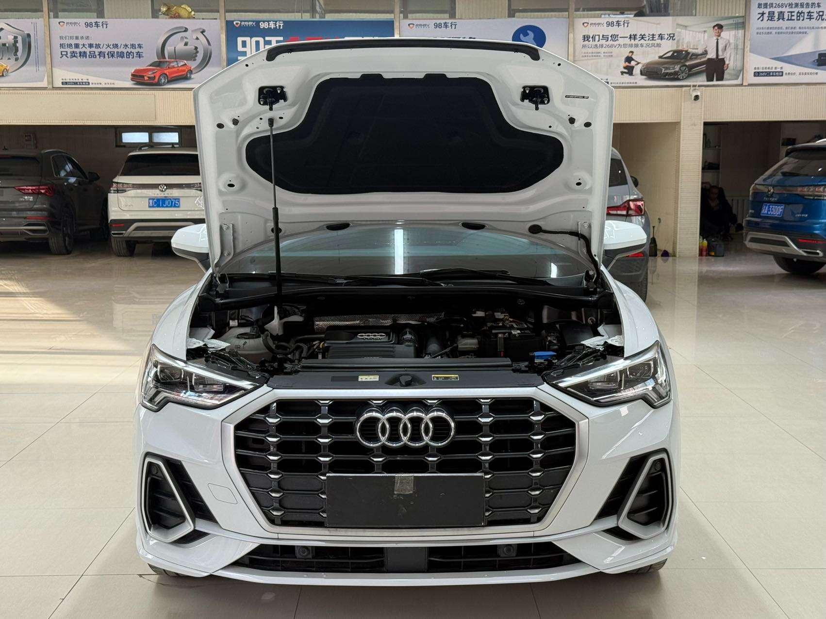 Audi Audi Q3