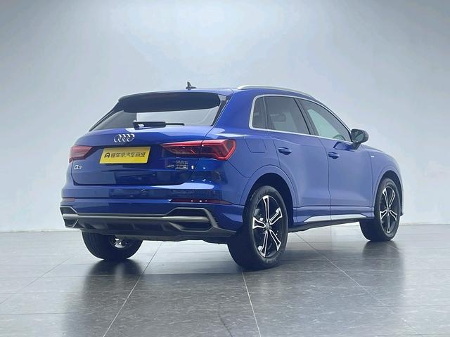 Audi Audi Q3