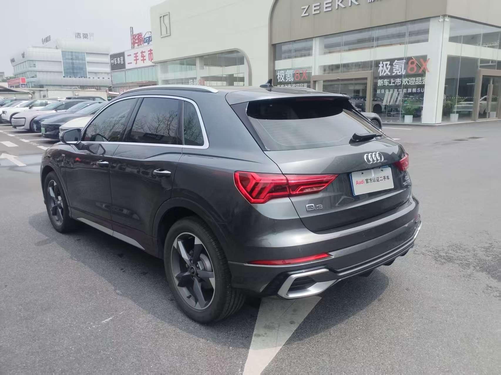 Audi Audi Q3