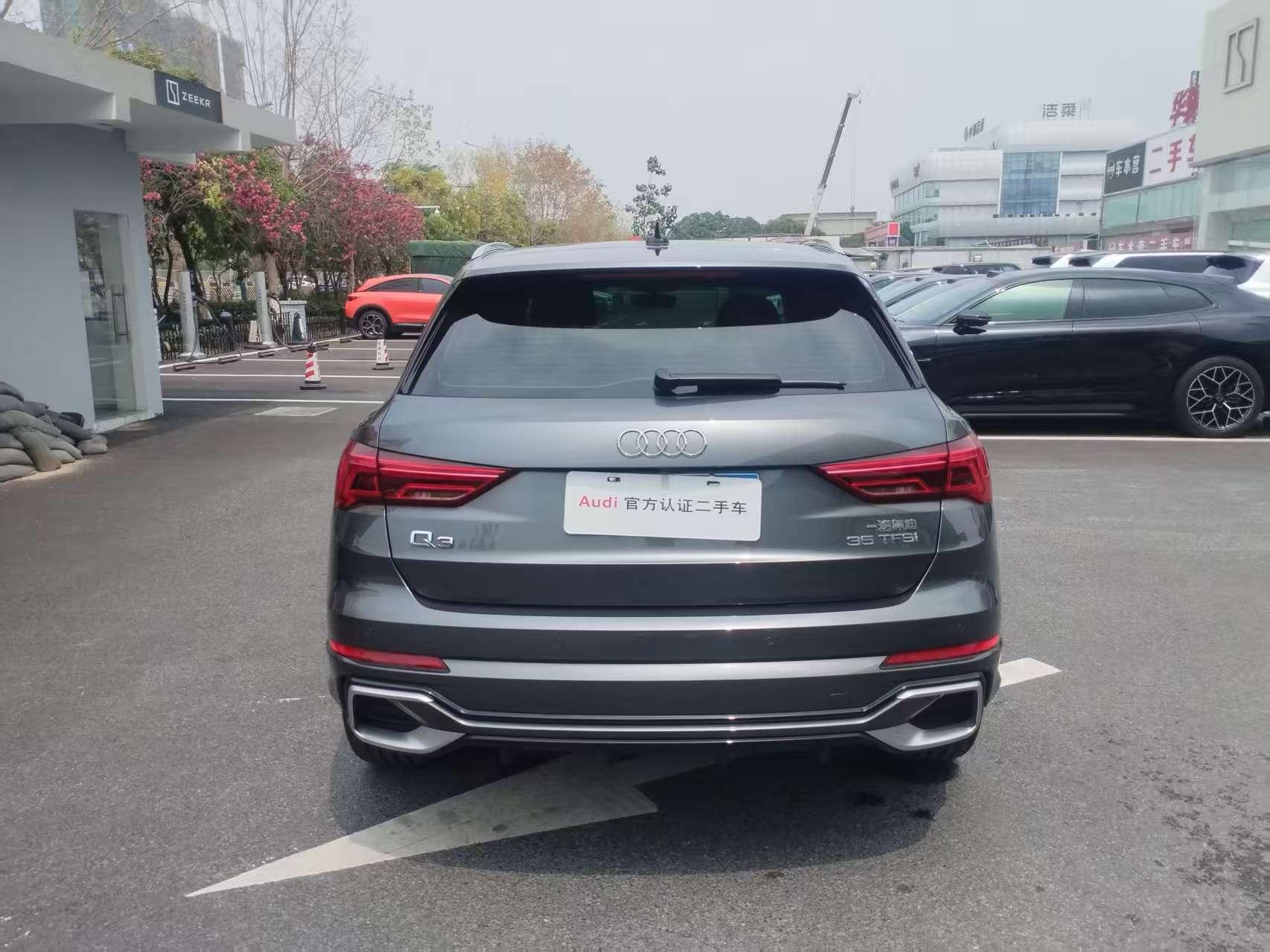 Audi Audi Q3