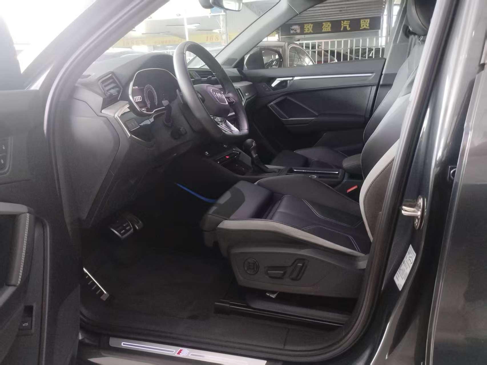 Audi Audi Q3