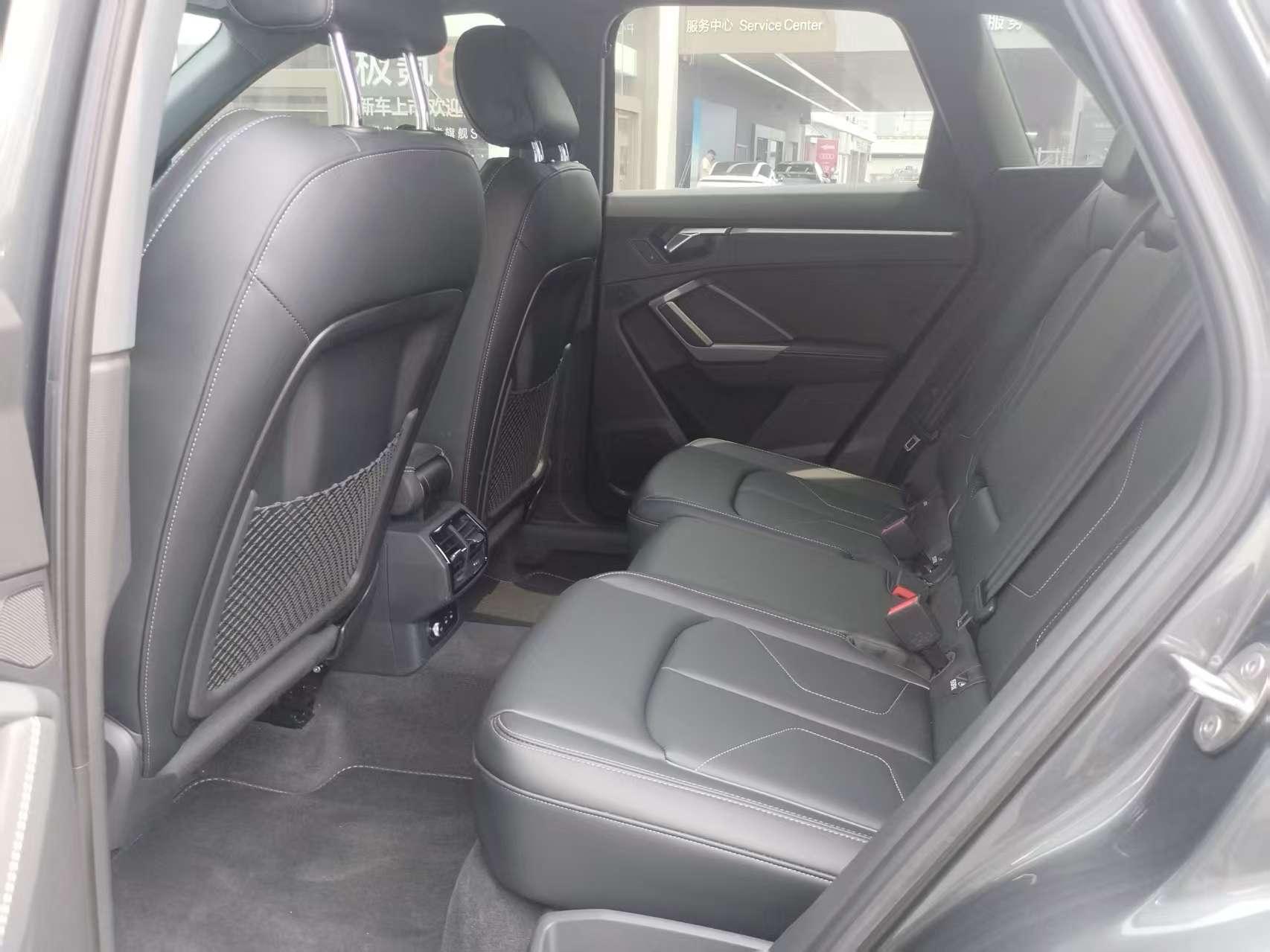 Audi Audi Q3
