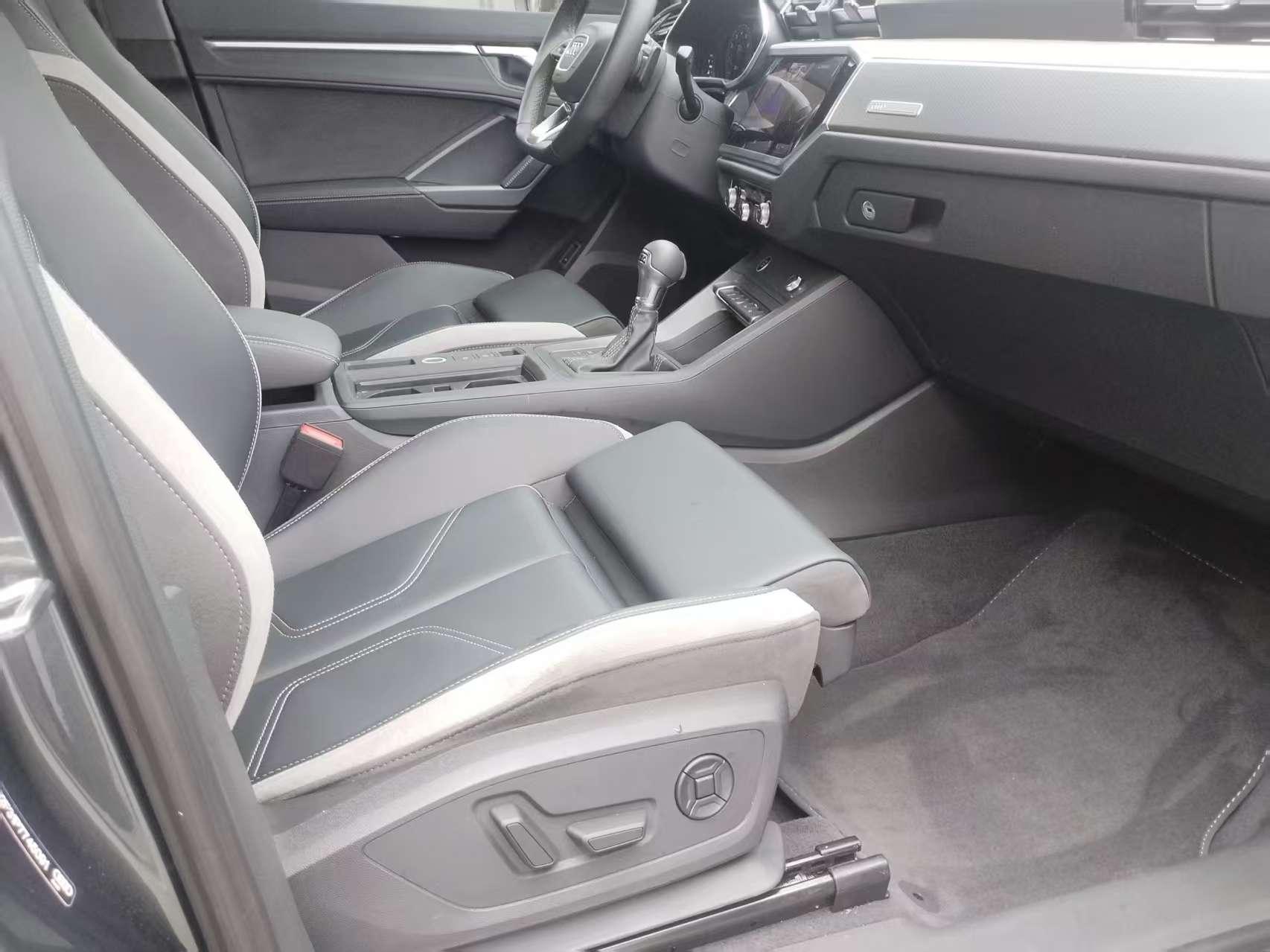 Audi Audi Q3