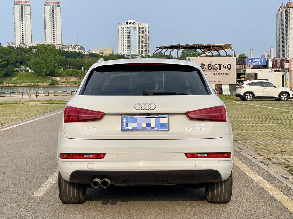 Audi Audi Q3