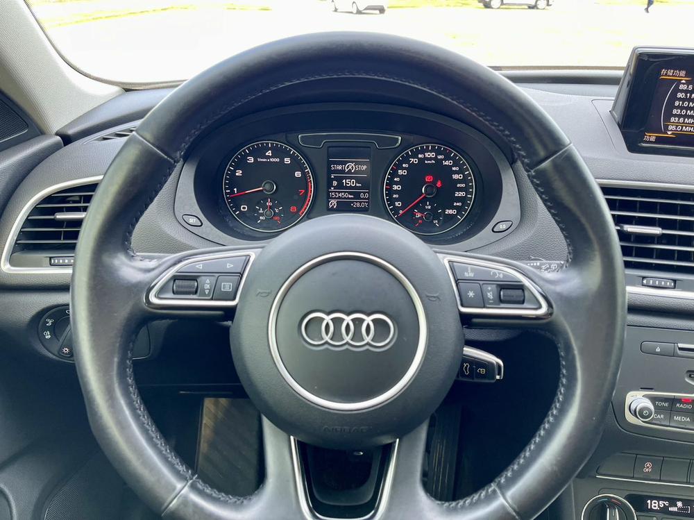 Audi Audi Q3