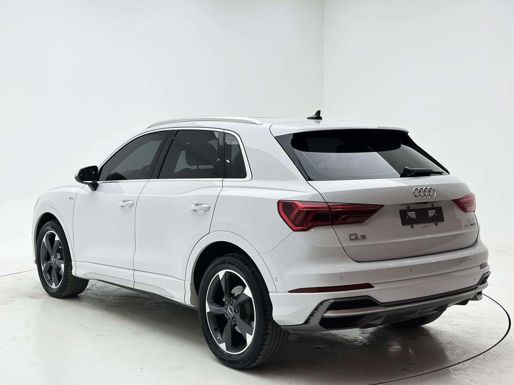 Audi Audi Q3