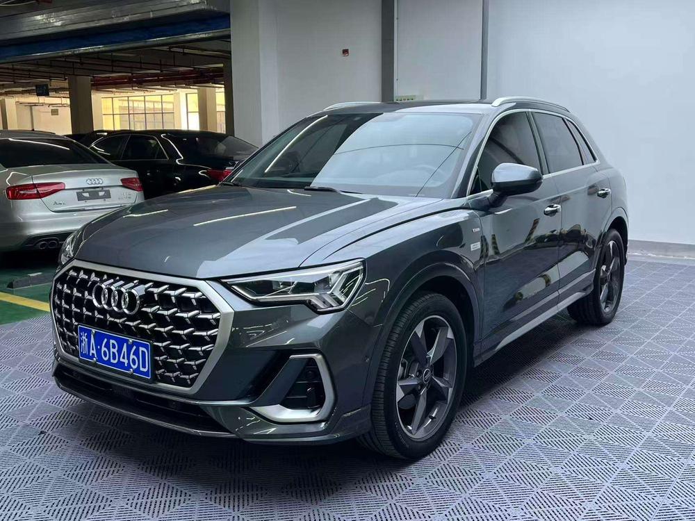 Audi Audi Q3