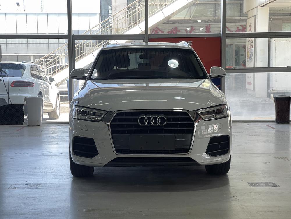 Audi Audi Q3