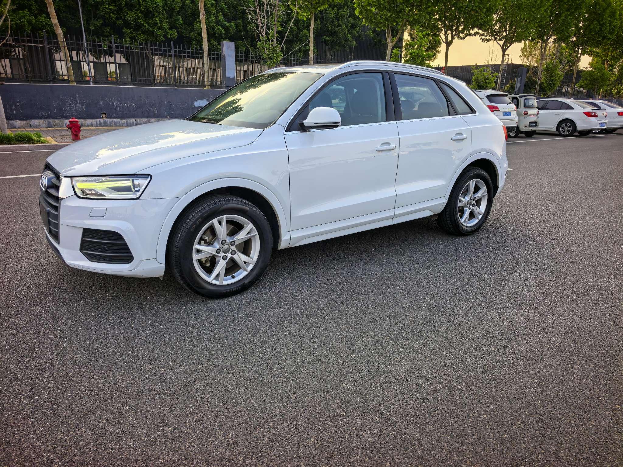 Audi Audi Q3