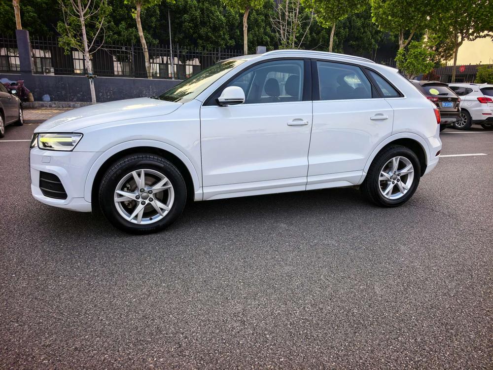 Audi Audi Q3